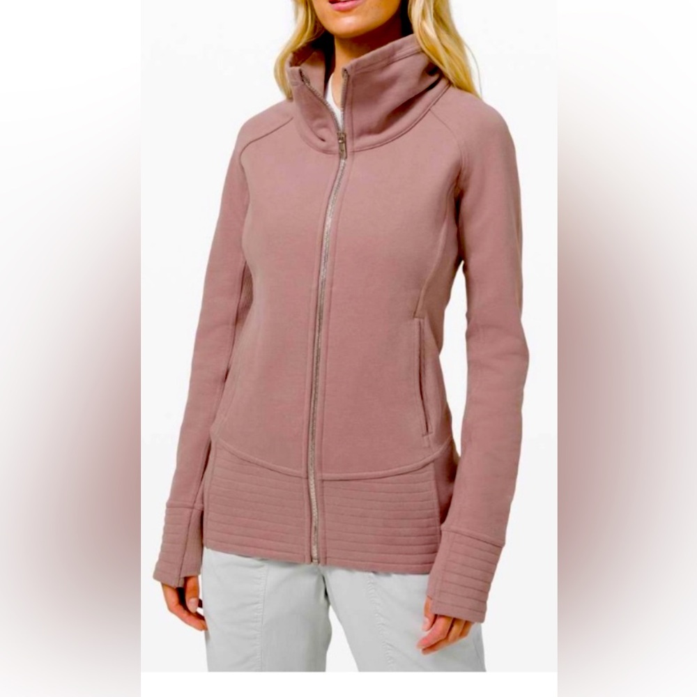 Perfect condition! Radiant jacket from Lululemon!